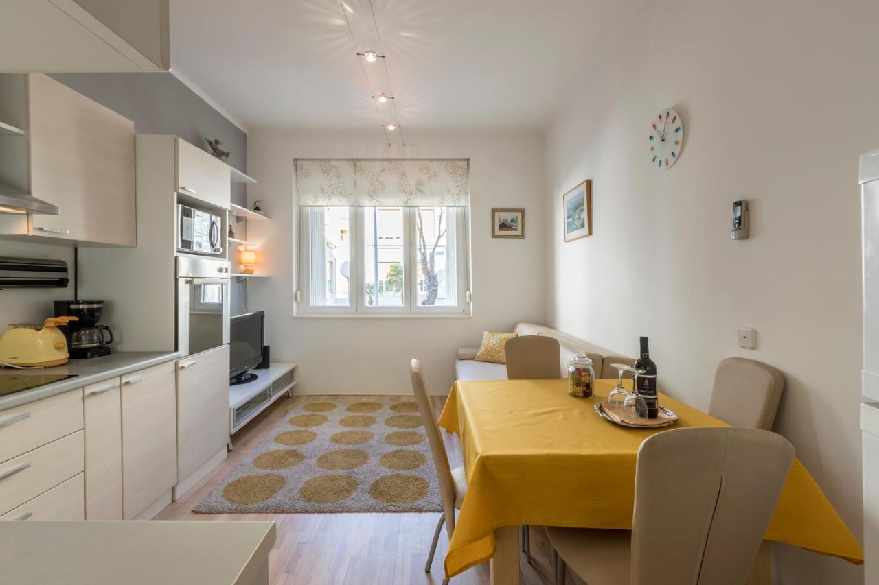 Vito Apartment Split Bagian luar foto