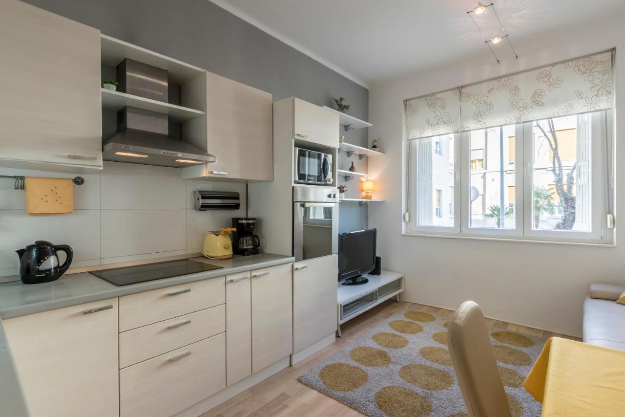 Vito Apartment Split Bagian luar foto