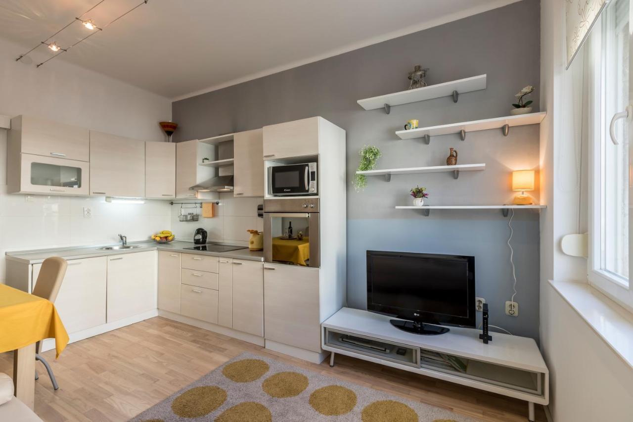 Vito Apartment Split Bagian luar foto